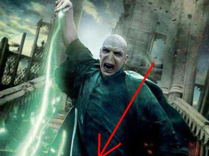 Pozri si brutálny photobomb :D