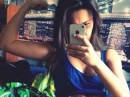 SUPER FOTO! Vyrysované bruško môže mať už jednoducho každý :D