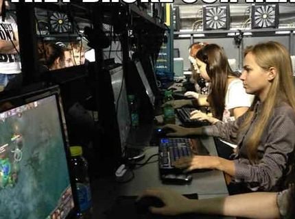 Čo urobia dievčatá, keď im chlapci zlomia srdce :D