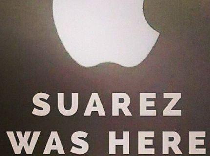 :D Suarez sa nájde naozaj všade :D