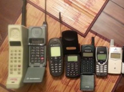 Evolúcia mobilných telefónov :D Na ktorý spomínate najradšej?