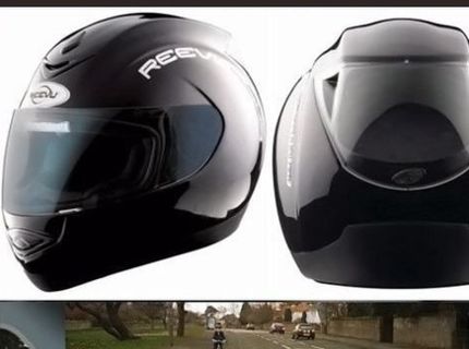 Skutočne dobrá vec! Toto by nemalo chýbať v cestnej premávke :)