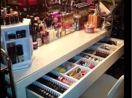 Predstava vs. realita ženskej kúpeľne :D