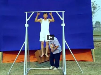 Zoznámte sa! Toto je chlapík, ktorý má najsilnejšie malíčky na svete :)