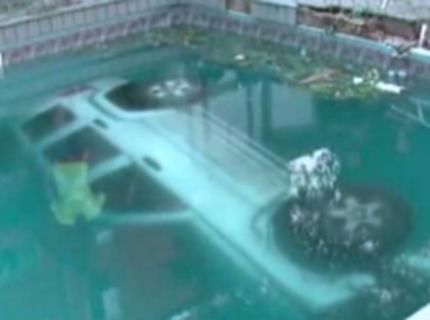 Manželka mi zaparkovala auto :) :) :D