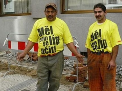 Títo dvaja pracanti to neskoro pochopili :) :) :)