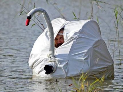 Tomuto sa hovorí kamufláž :D :D :)