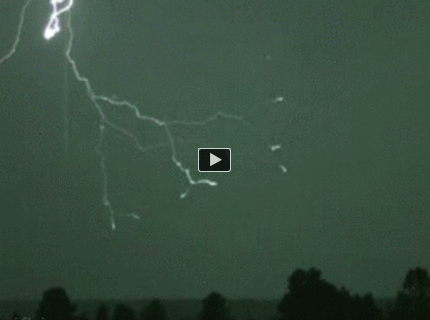 Najkrajší blesk na svete :)