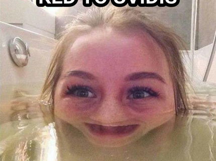 Ha ha ! Vidíš to tam?:D