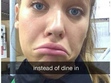 Zakaznici pohladom obsluhujucich :D