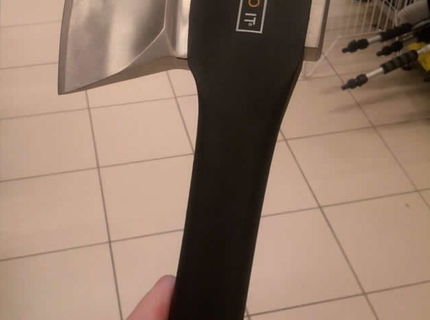 Skutočne motivačné motto na sekere... :D