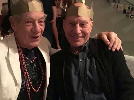 Hrdinovia spoloncne oslavuju:D