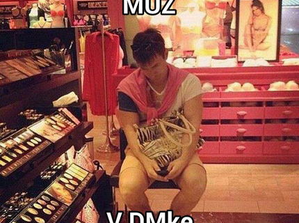 Muži na nakupoch :D