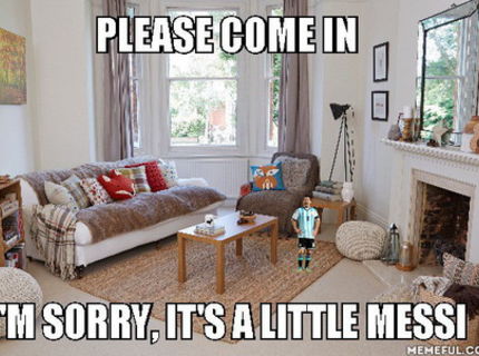 Viete o tom, že aj vy môžete mať Messiho vo vašej izbe? Kliknite sem... :D