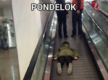 Pondelok :D