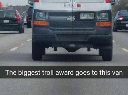 Husté! Tak keby som videl toto na ceste tak sa asi... :D