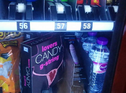 Kreativite sa medze nekladú! Tento automat na snack je hustý :D