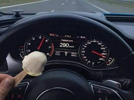 Niektoré veci sa dajú odfotit len v Nemecku...ako napríklad táto: