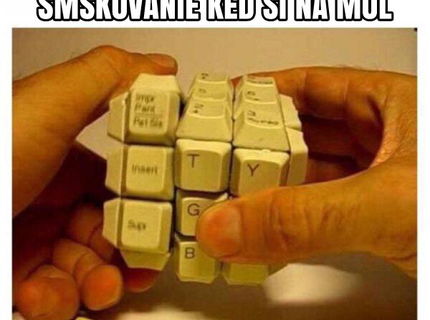 Na žúrke s sms kovaním :D