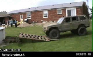 BRATM GIF: Parkovanie v bazéne ? NO PROBLEM :D