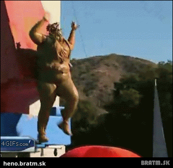 BRATM GIF : Niekedy treba dopomôcť :D :D