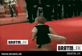 BRATM GIF: Drobec úžasne zvládol svoju úlohu :D :D