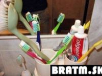 Nájdete najpraktickejšiu zubnú kefku?? :D