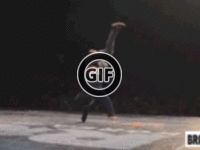BRATM GIF: Úžasný breakdance, tak toto si zaslúži obdiv :)