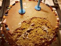 Ako dopadne narodeninová torta po útoku príšer :D