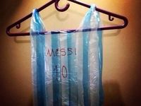 Lionel Messi a jeho dres :D :D :D