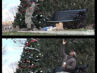 Bezdomovec a jeho neopísateľná radosť, keď dostal na Vianoce darčeky :)